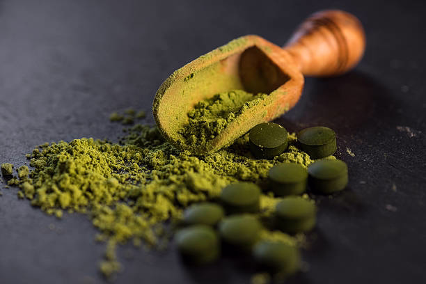 chlorella vs spirulina​