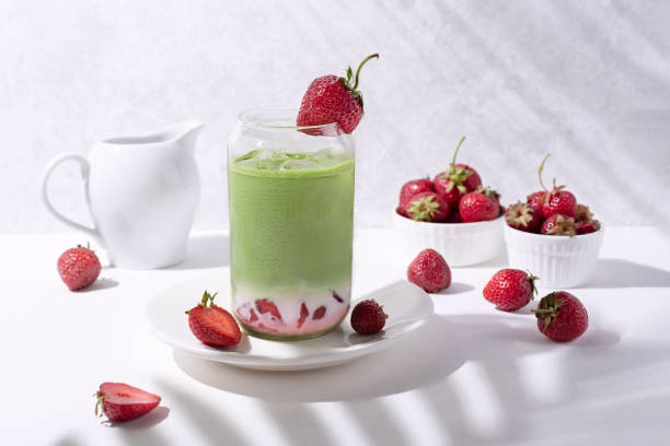 strawberry matcha 